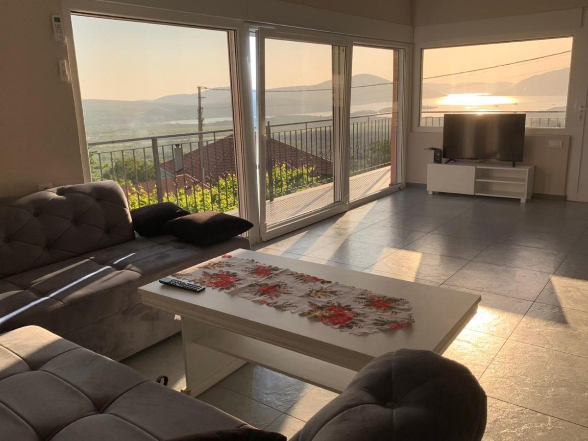 شقة Ostojic Lux Apartman كوتور المظهر الخارجي الصورة